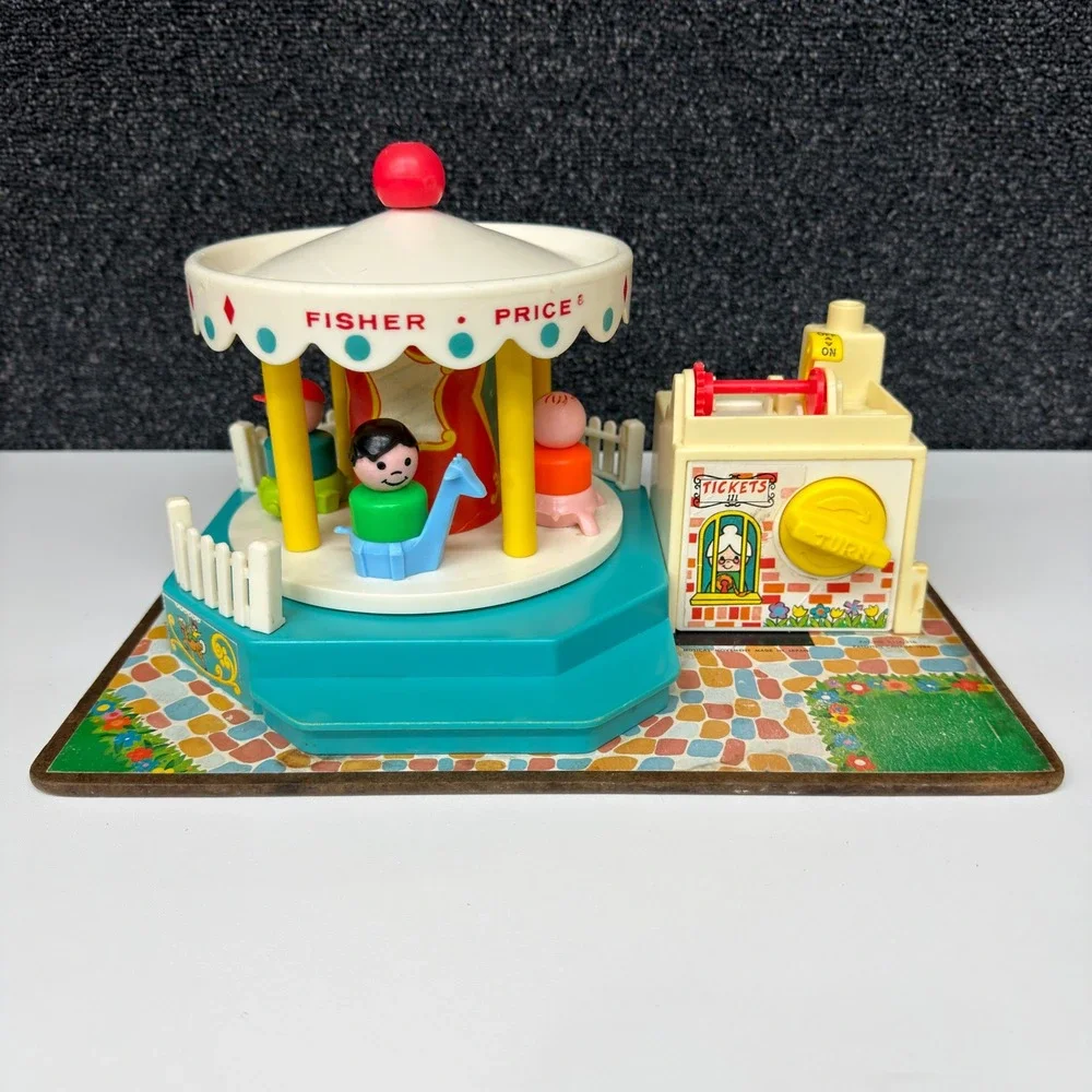 Vintage 1972 Fisher Price Little People Musical Merry-Go-Round Toy 991 Playset